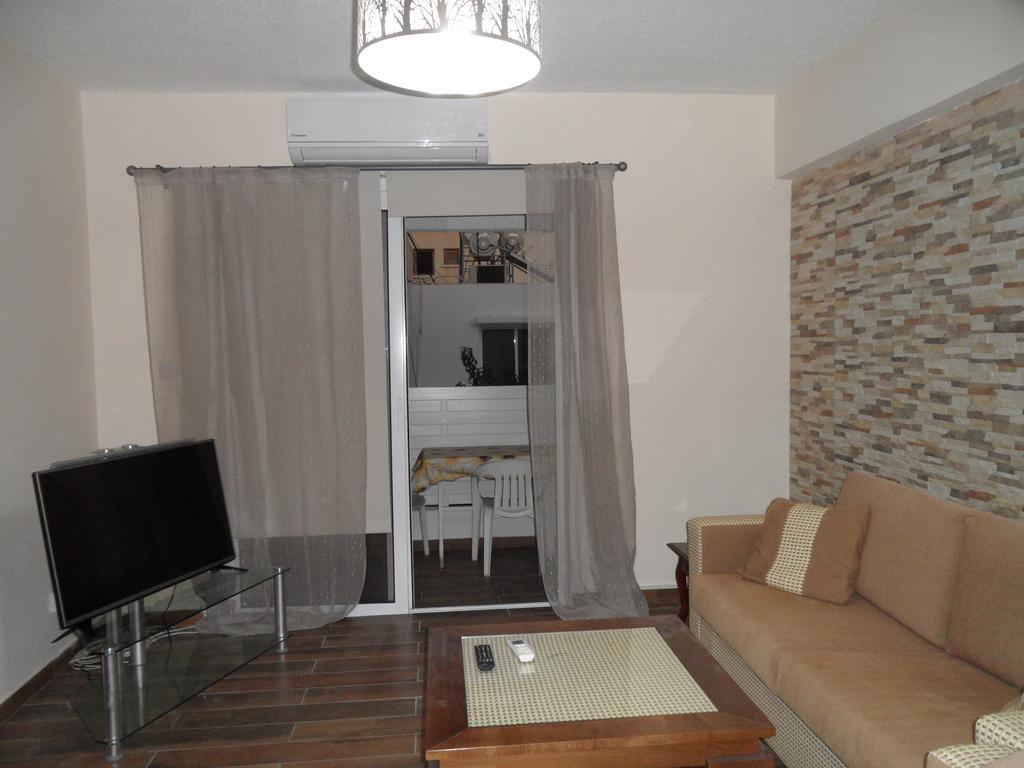 Sunshine Apts, Two Bedroom , Free Internet, No 3 Agia Napa Exterior foto